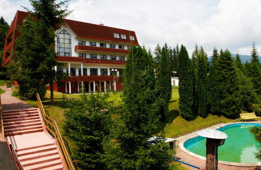 Perelka Natura Tour Hotel Cisna Kültér fotó