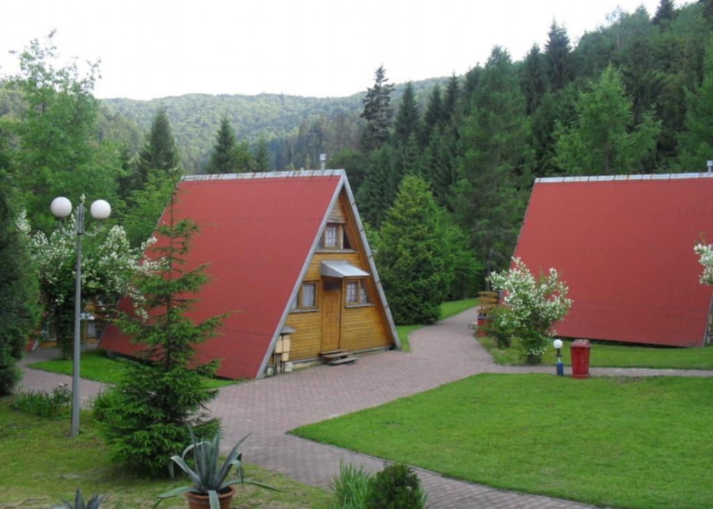 Perelka Natura Tour Hotel Cisna Kültér fotó