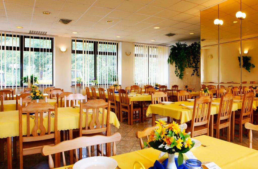 Perelka Natura Tour Hotel Cisna Kültér fotó